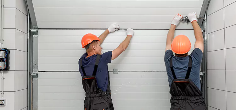 Choose Us for Your Garage Door Needs in Summerlin South